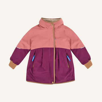 AINA MUKKA Kinderjacke in Rosa und Beere, mit Stehkragen, Reißverschluss und Taschen