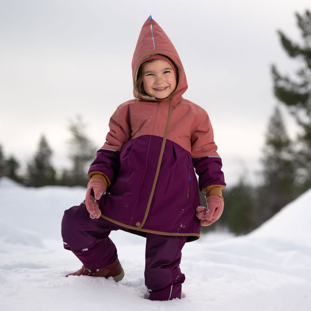 Kinder-Winterjacke mit Kapuze und Zipper, zweifarbig rostrot und lila